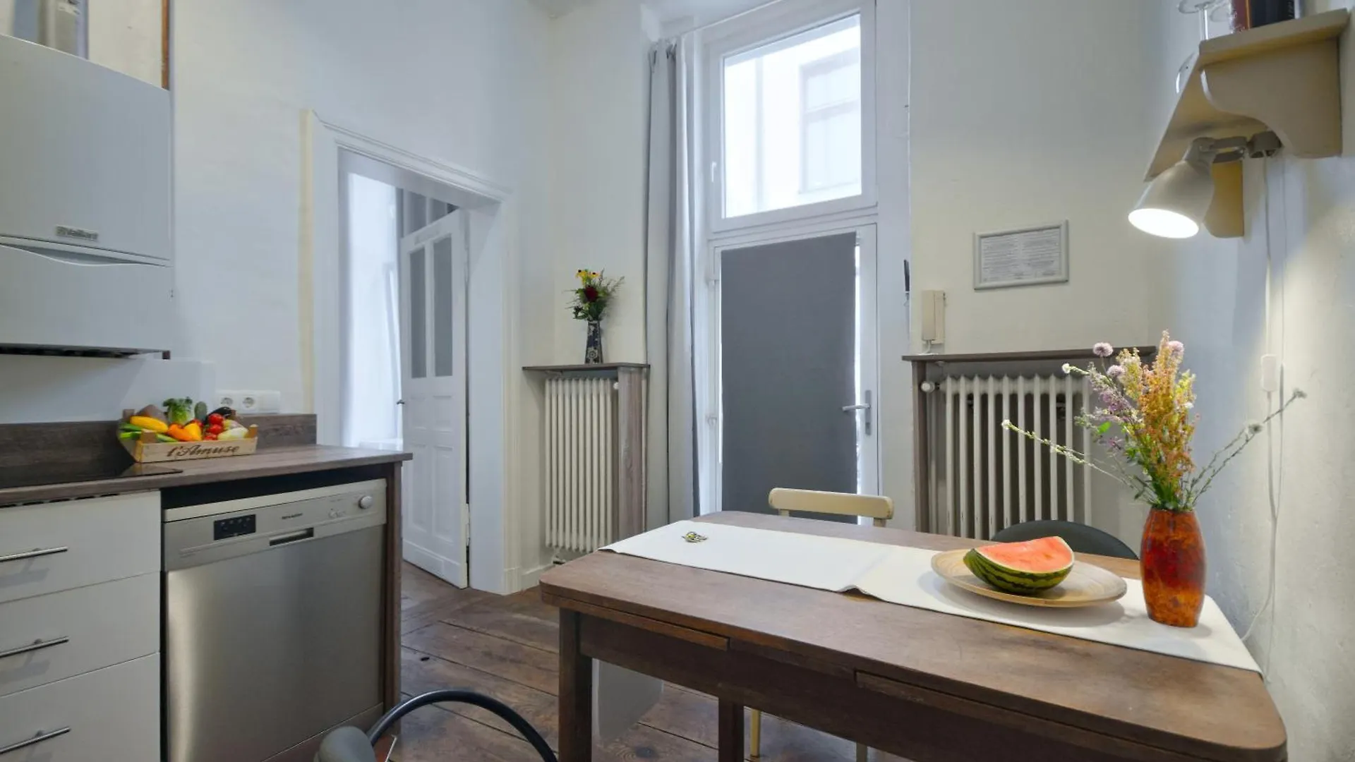 Courtyard Apartment Berlin Deutschland